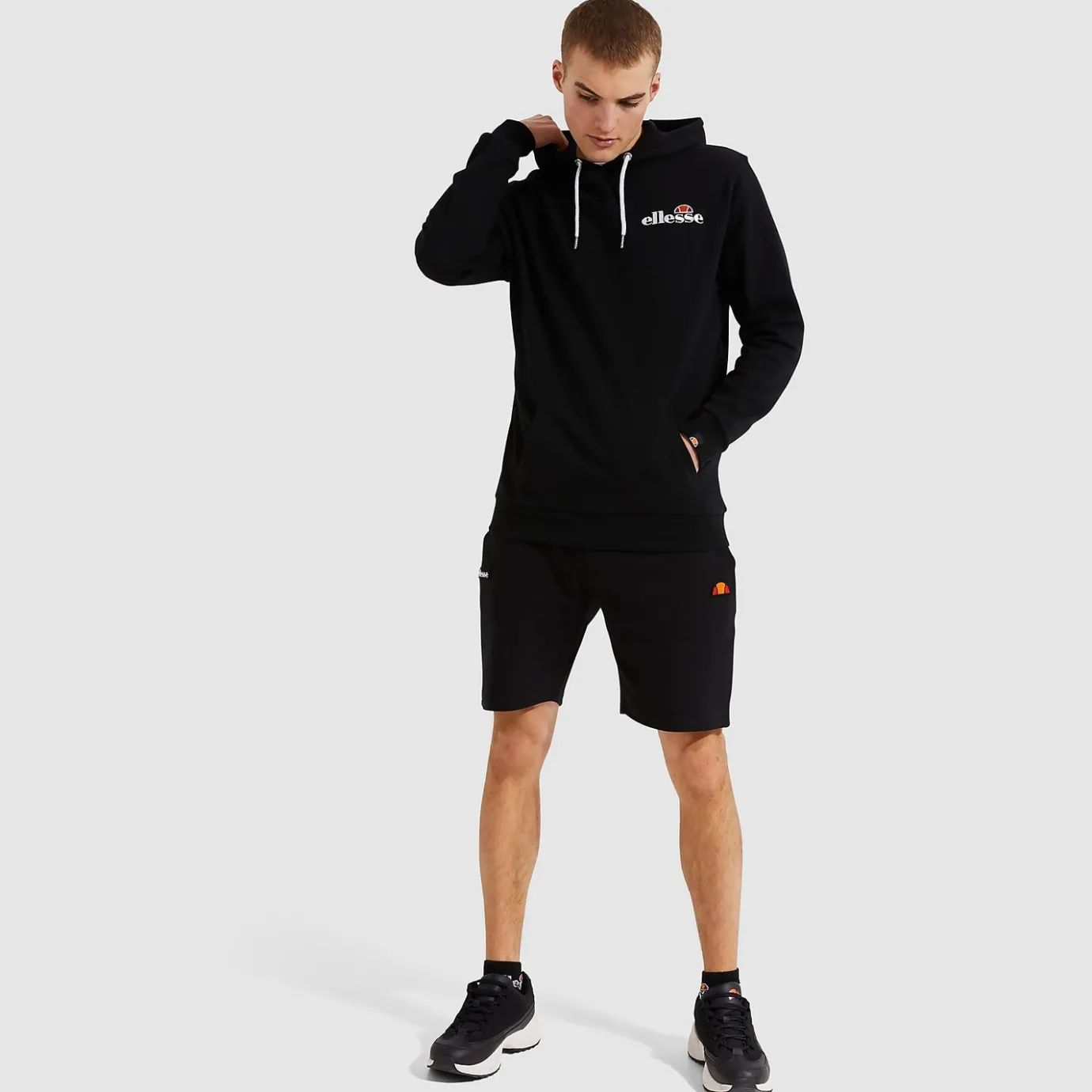 Ellesse Primero Kapuzenpullover Schwarz für Herren>Herren Hoodies & Sweatshirts